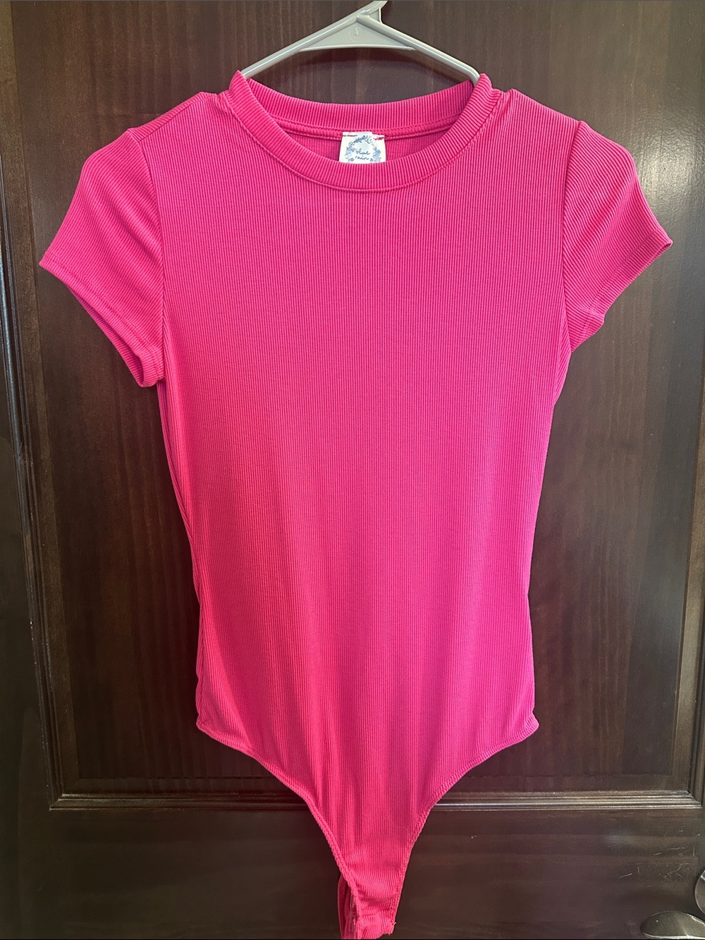 Blue Rain Hot Pink Ribbed Short Sleeve Bodysuit size SMALL 💕